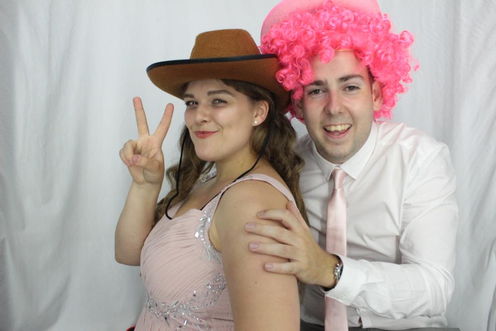 Laura & Oliver | View more photos from the event at gallery.myphotoboothexperience.co.uk/u/MyPhotoBoothExperienceLtd/Laura-Oliver